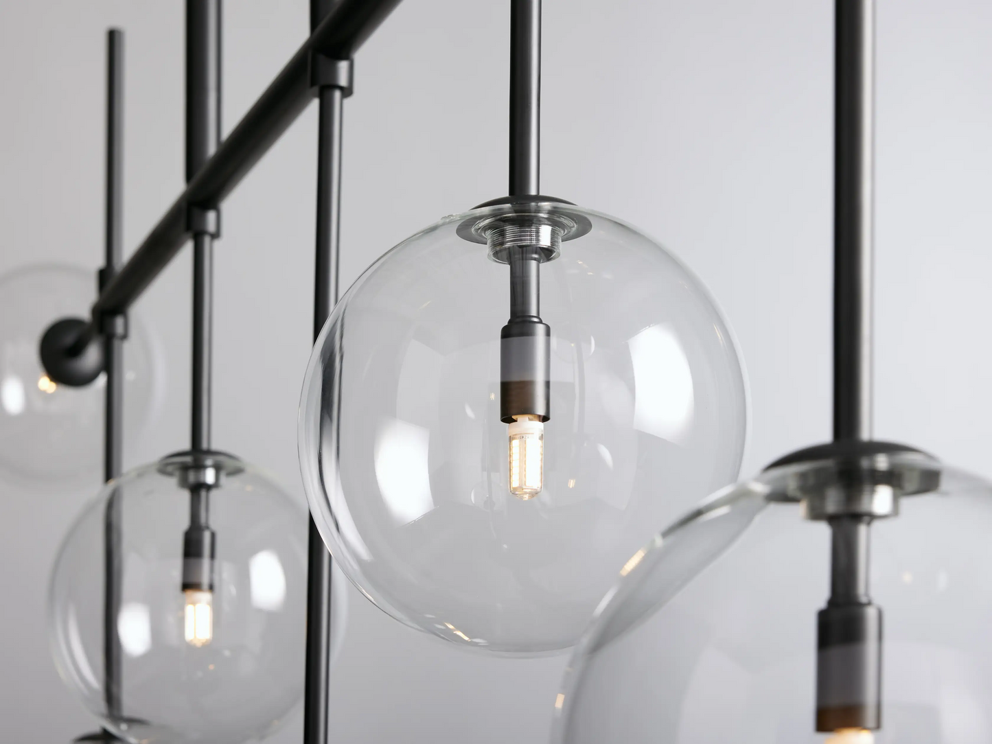 Nascoe Linear Chandelier