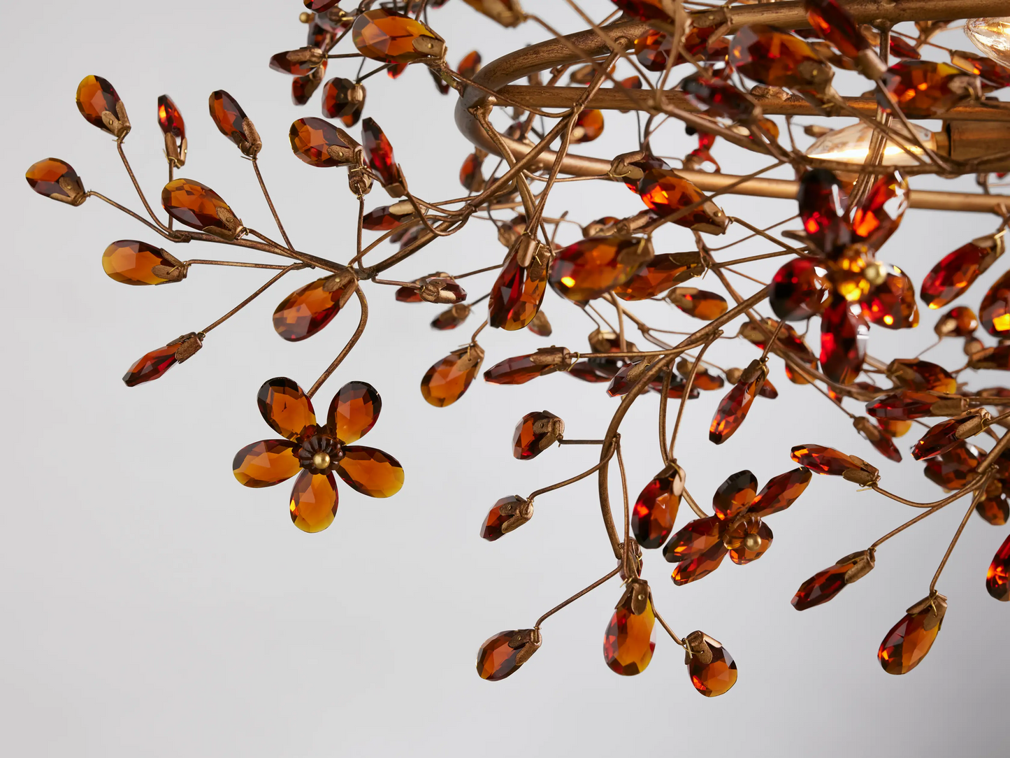Biore Oval Chandelier