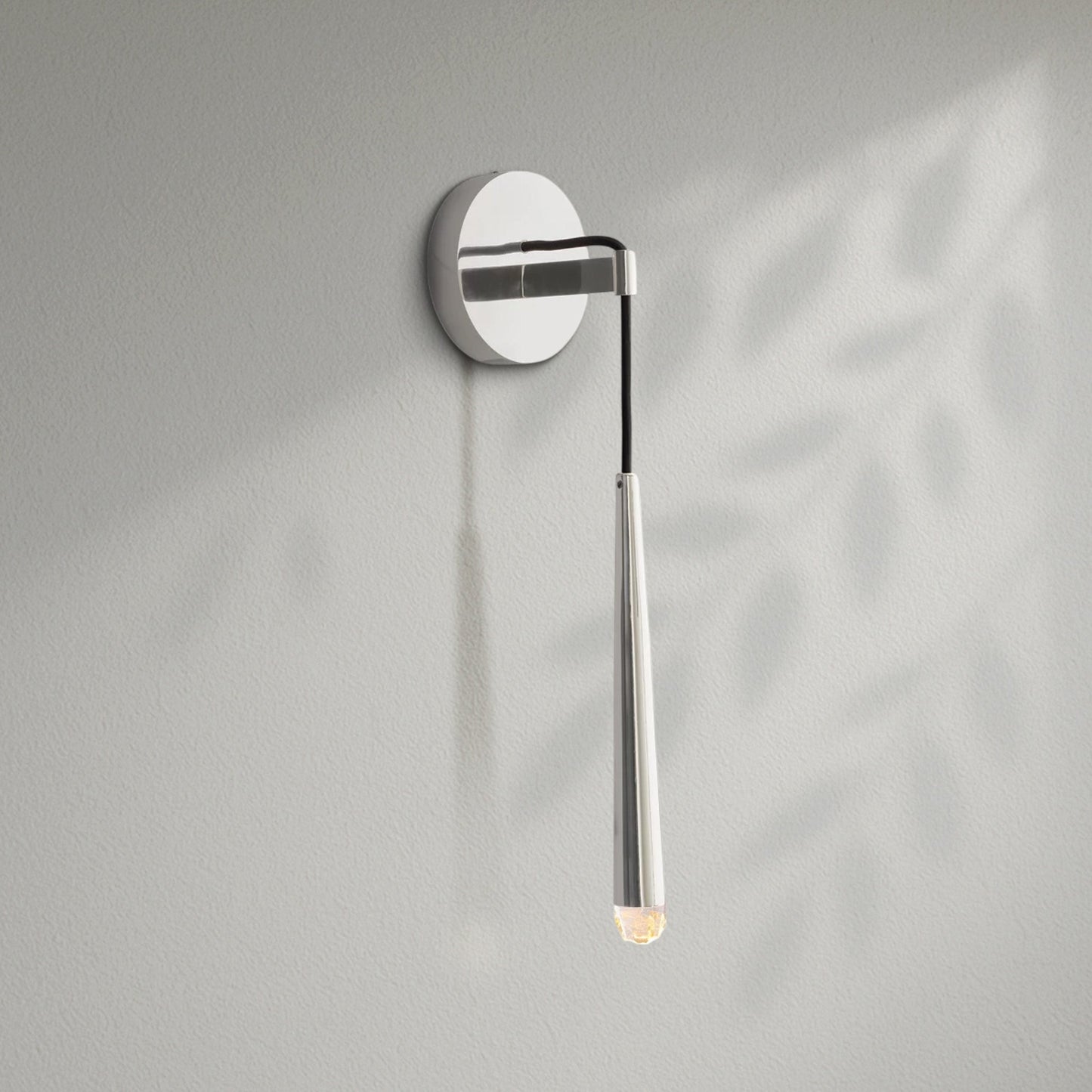 Aquitains Grand Sconce - Lightings Menu