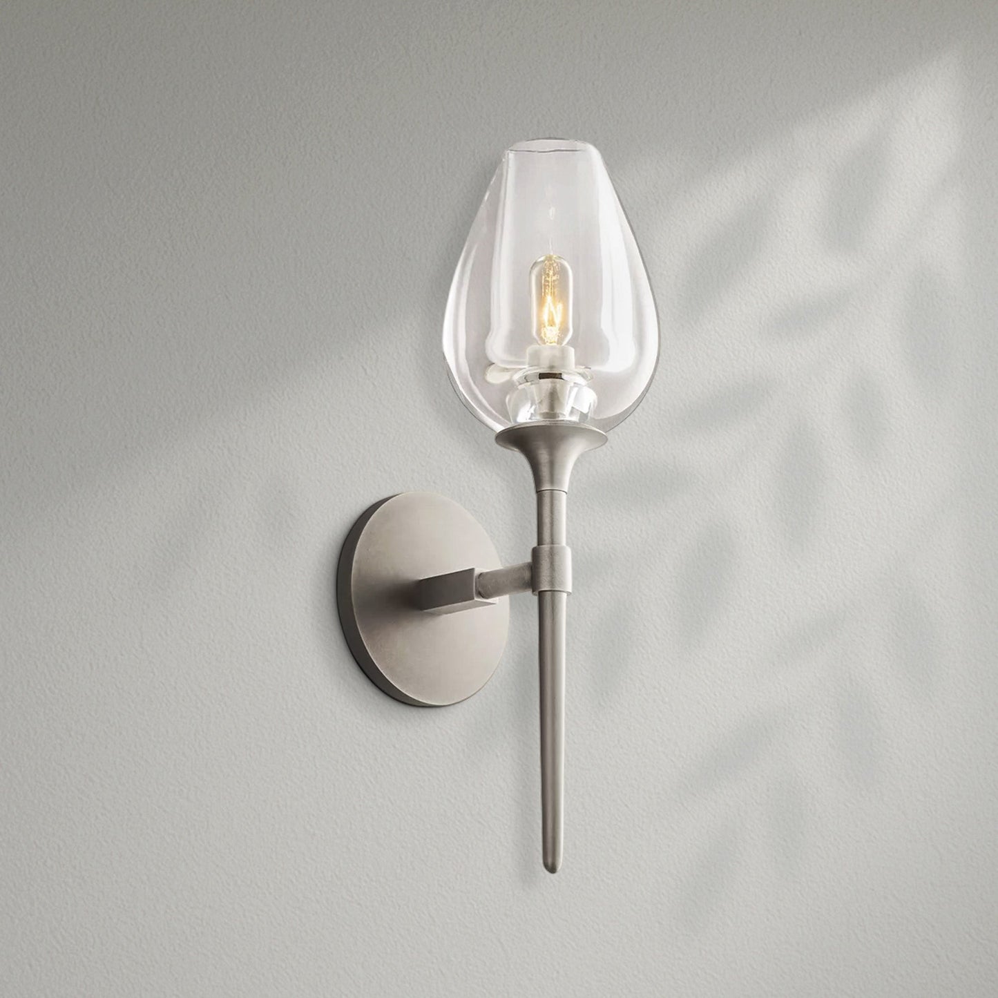 Tulips Single Sconce - Lightings Menu