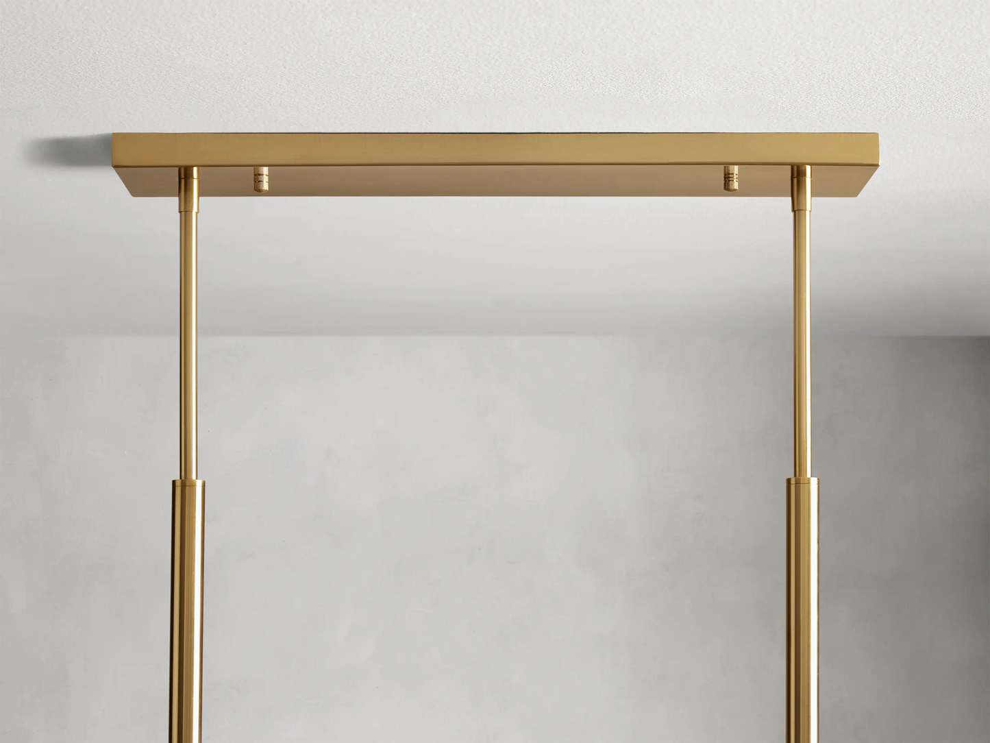 Nascoe Linear Chandelier