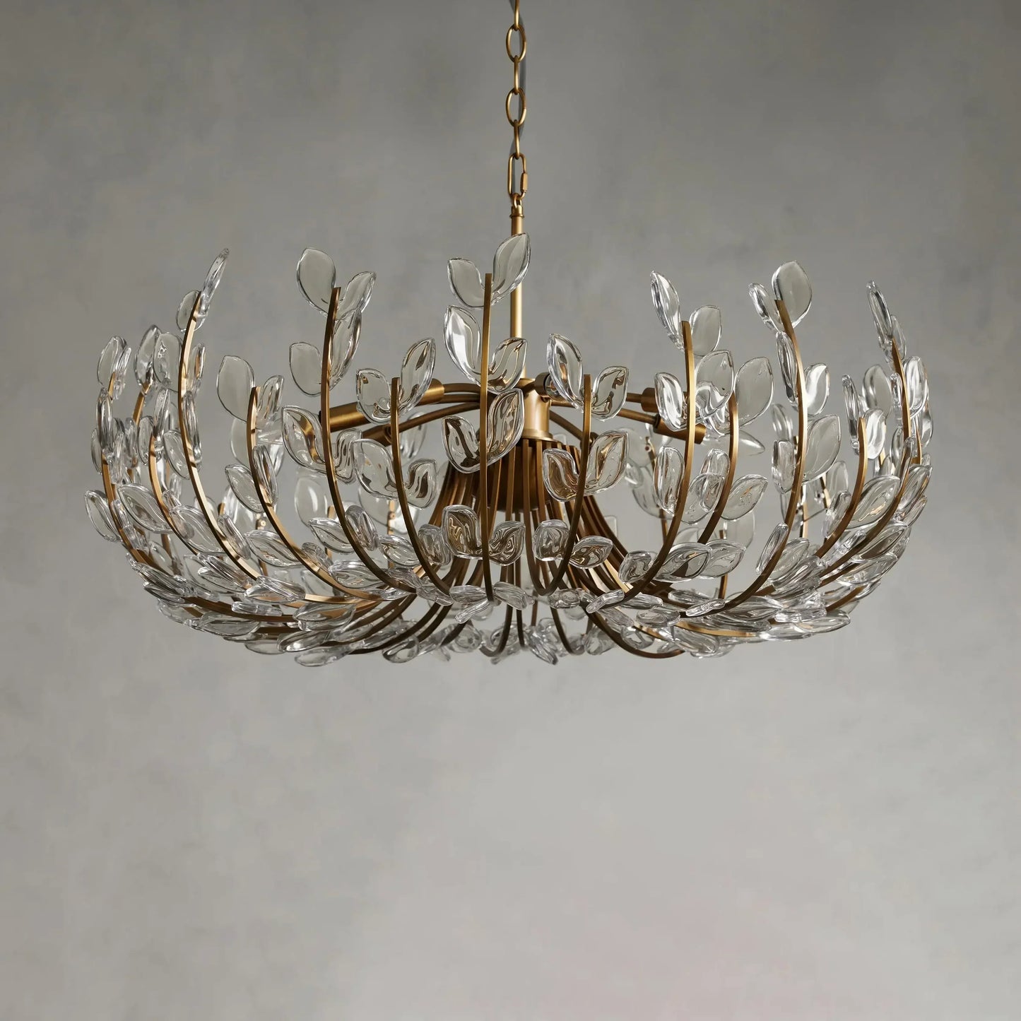 Blelard 8 Light Chandelier 32“
