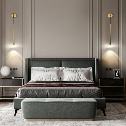 Aquitains Grand Sconce