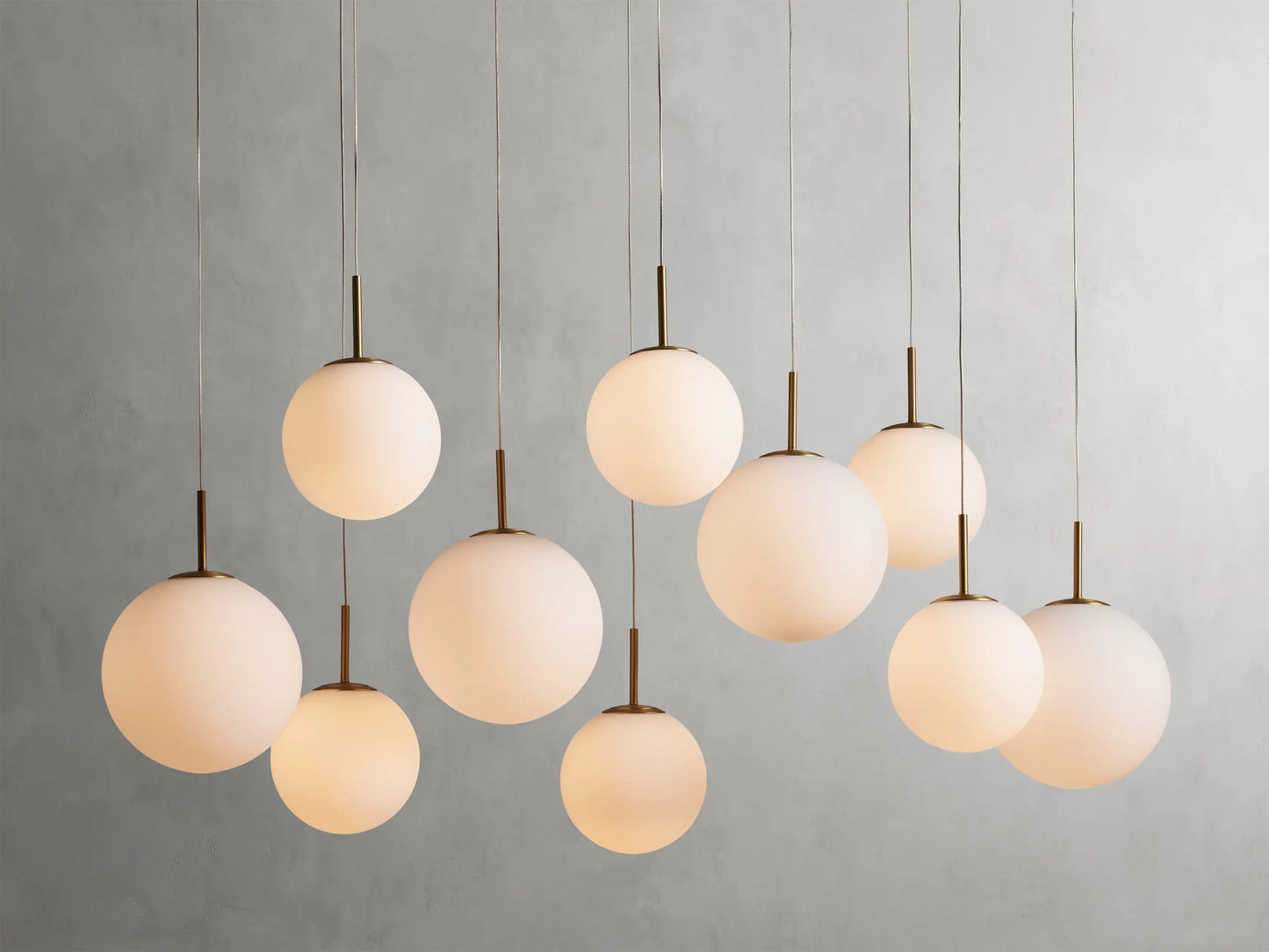 Vayson Linear Chandelier