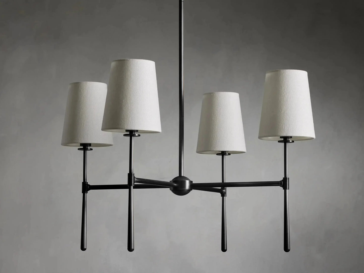 Araces Round Chandelier 4/6 Light