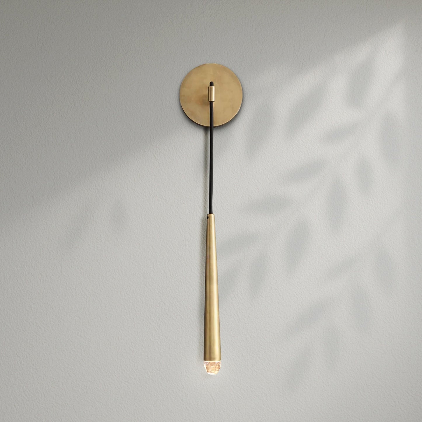 Aquitains Grand Sconce - Lightings Menu