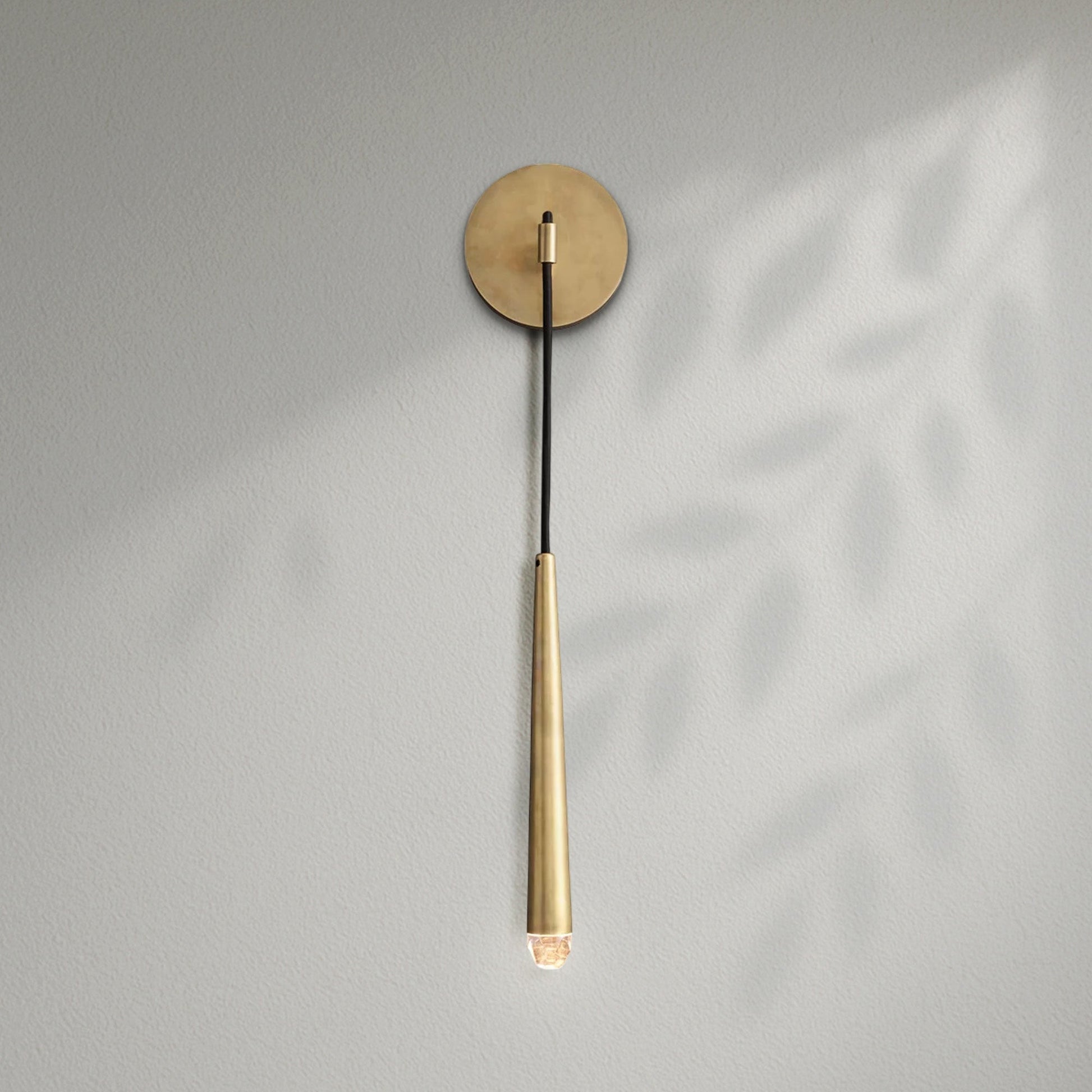 Aquitains Grand Sconce - Lightings Menu