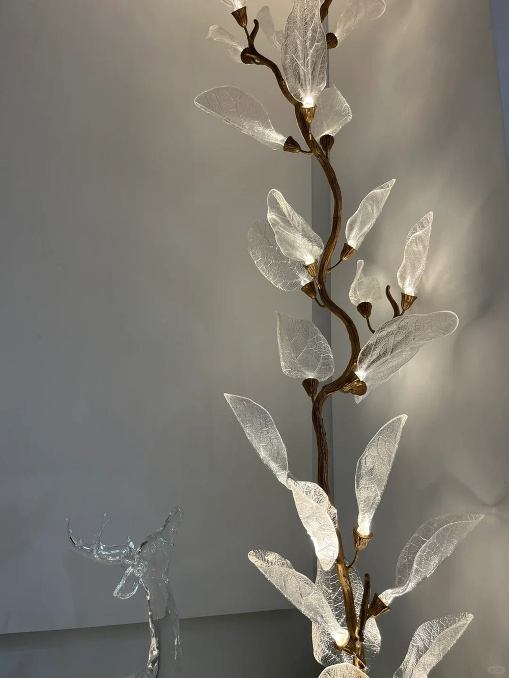Creative Bionic Resin Leaves Chandelier - Lightings Menu