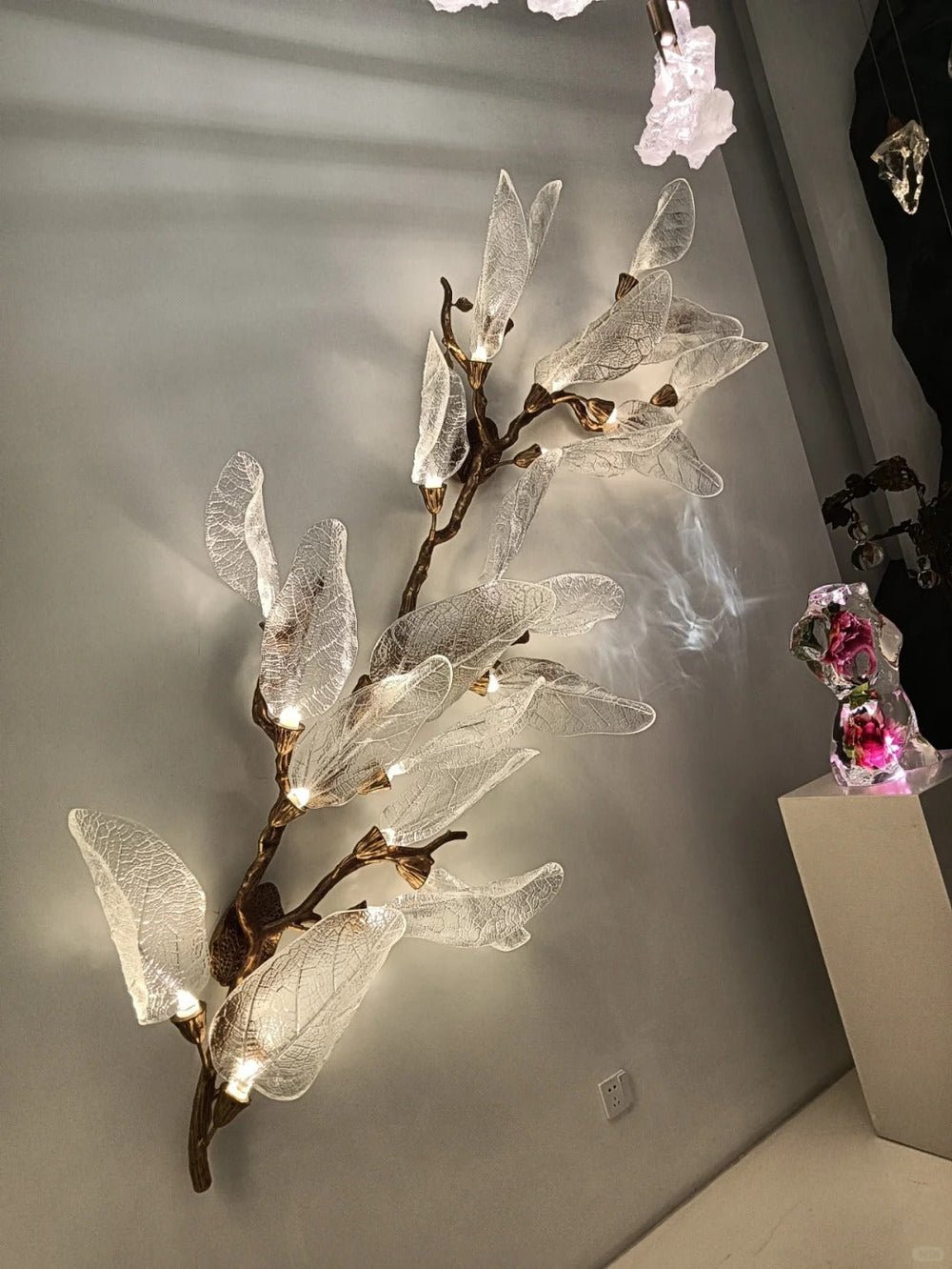 Creative Bionic Resin Leaves Chandelier - Lightings Menu