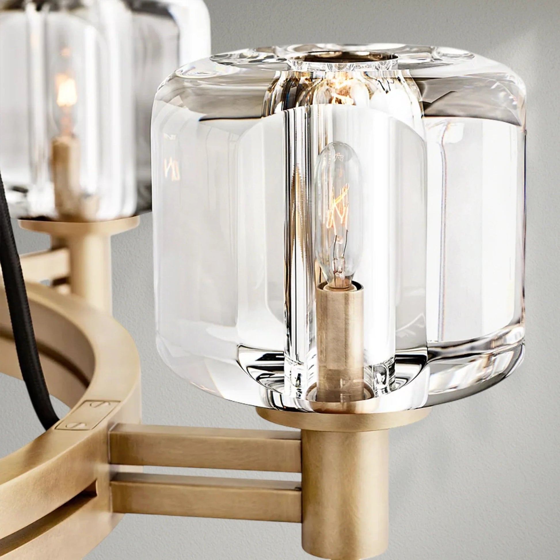 Demaket Round Chandelier - Lightings Menu