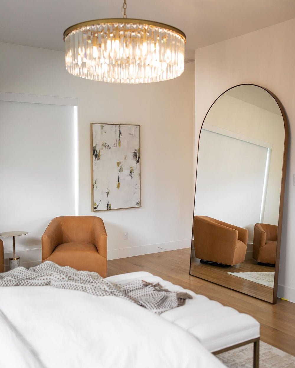 Leylind Round Chandelier - Lightings Menu