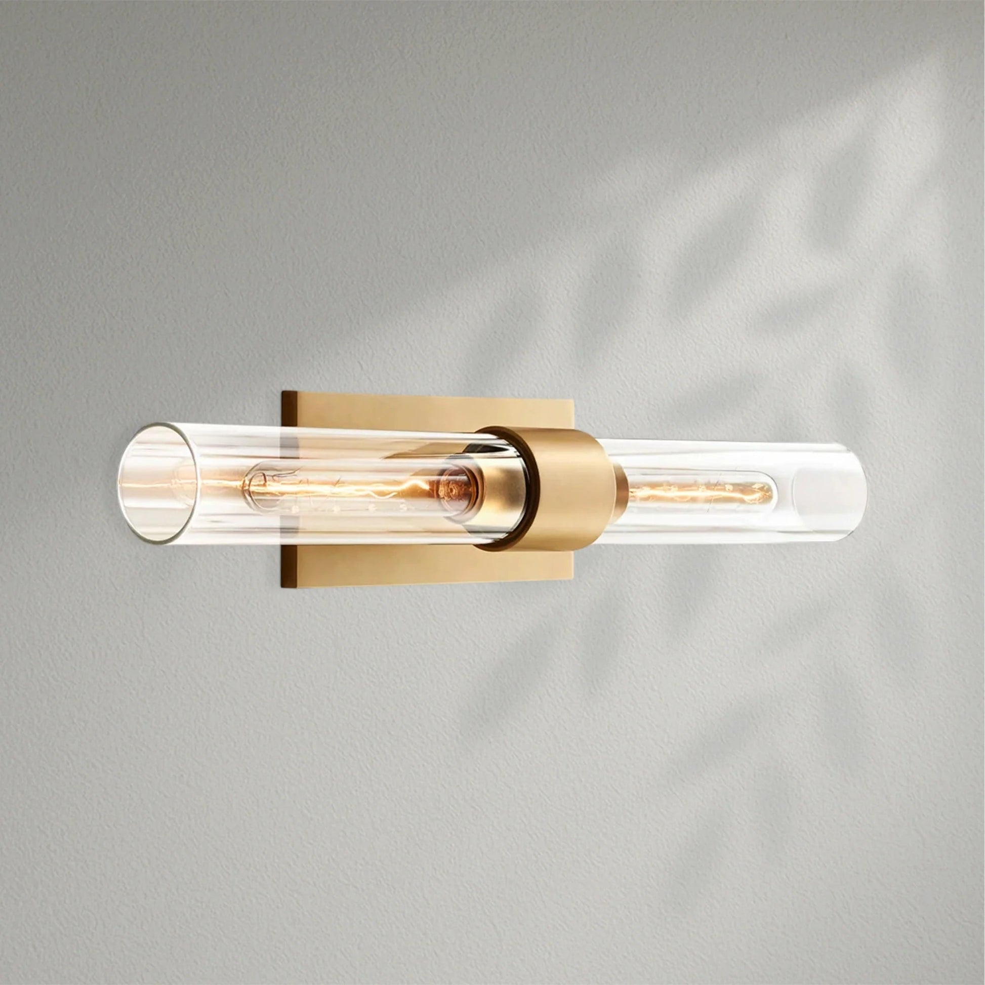 Savelle Glass Linear Wall Sconce - Lightings Menu