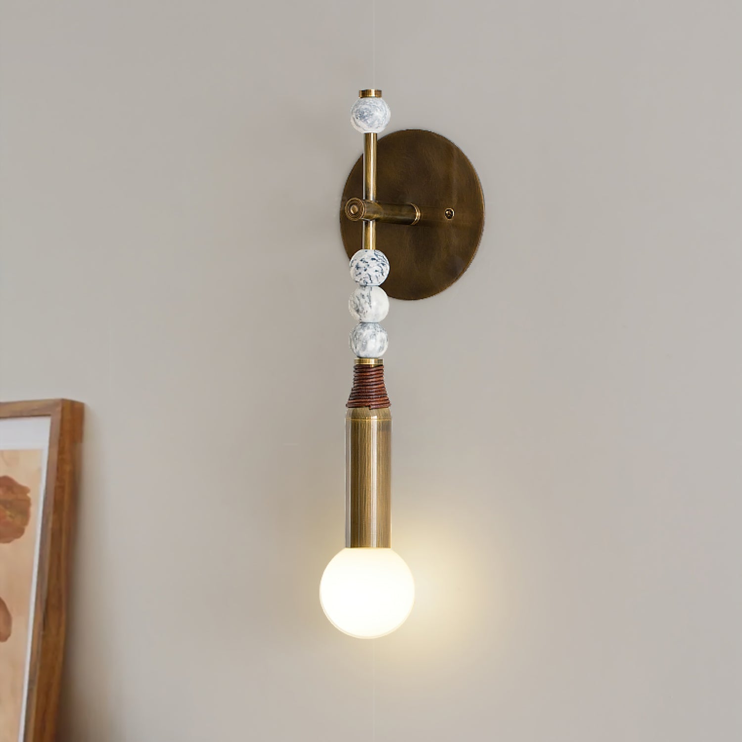 Toom Wall Lamp - Lightings Menu