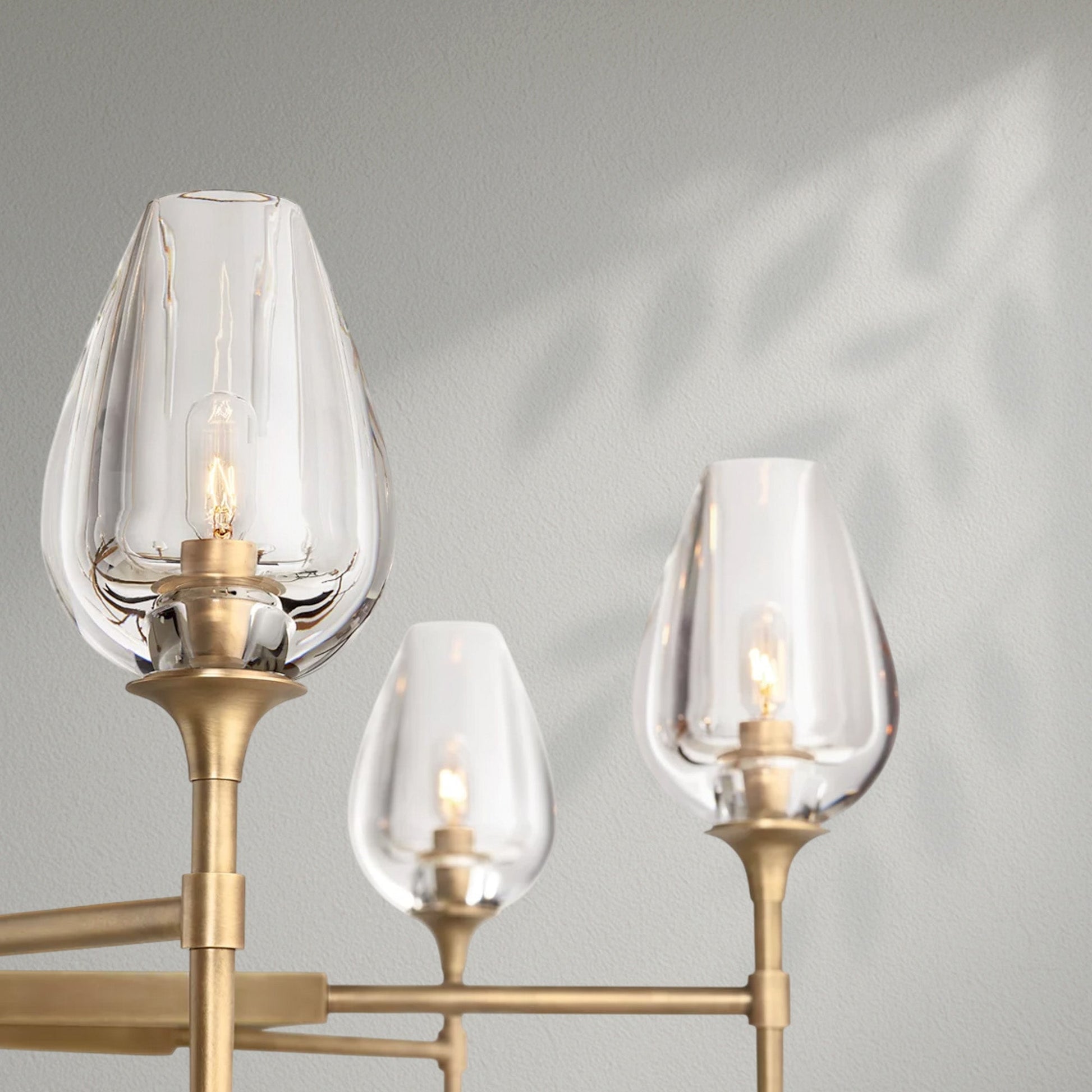 Tulips Round Chandelier - Lightings Menu
